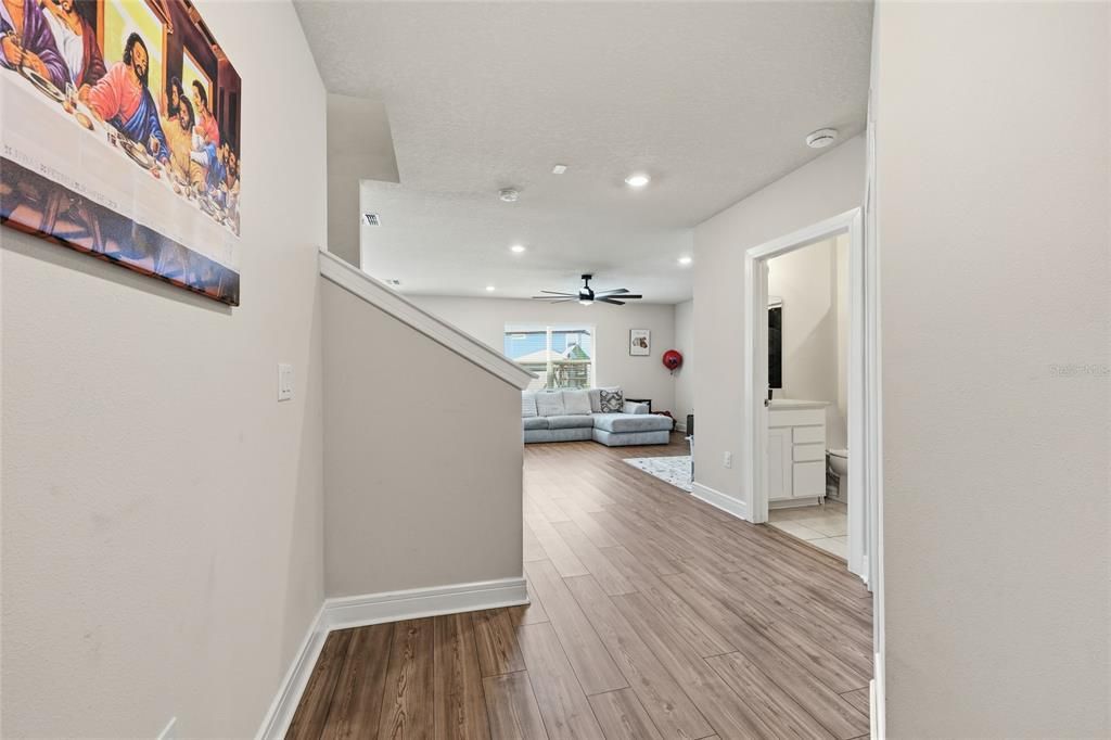 For Sale: $415,000 (5 beds, 3 baths, 2537 Square Feet)