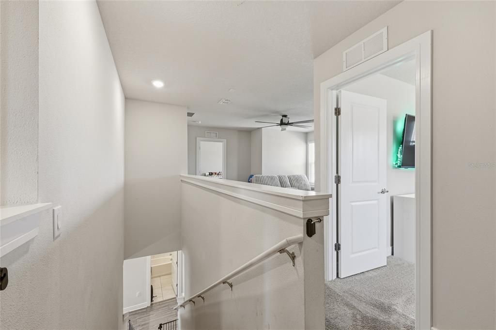 For Sale: $415,000 (5 beds, 3 baths, 2537 Square Feet)