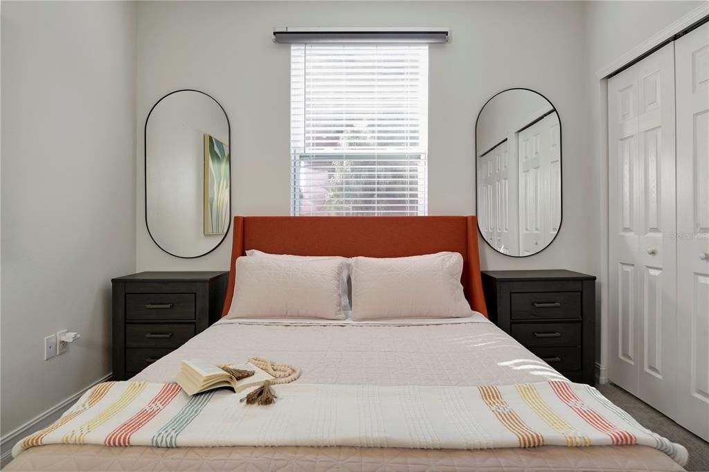For Rent: $2,750 (2 beds, 1 baths, 1066 Square Feet)
