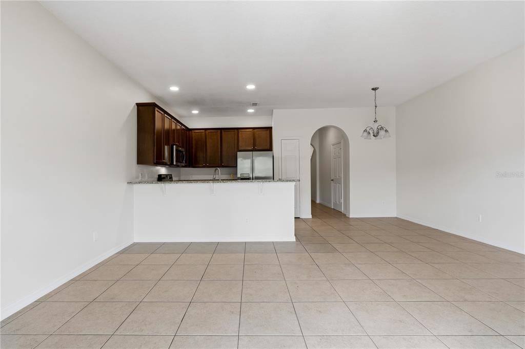 For Rent: $2,300 (3 beds, 2 baths, 1366 Square Feet)