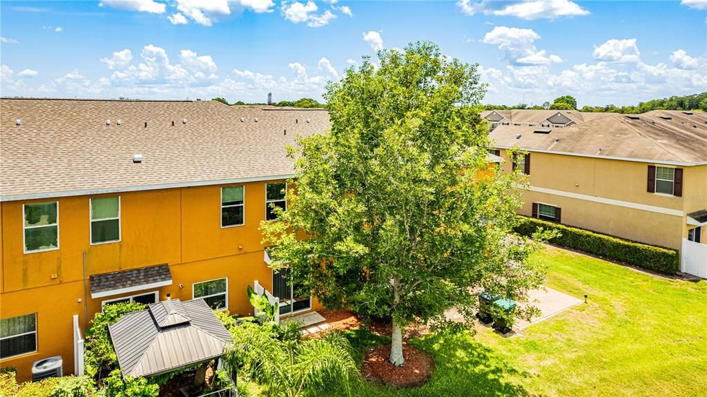 For Rent: $2,300 (3 beds, 2 baths, 1366 Square Feet)