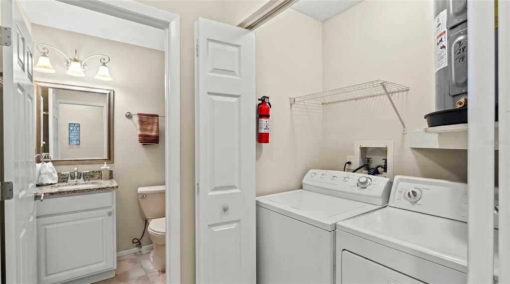 En Venta: $259,000 (2 camas, 2 baños, 1242 Pies cuadrados)
