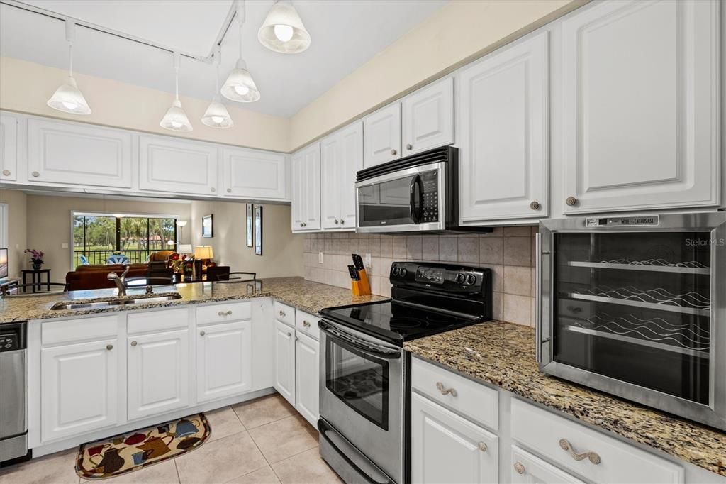 En Venta: $259,000 (2 camas, 2 baños, 1242 Pies cuadrados)