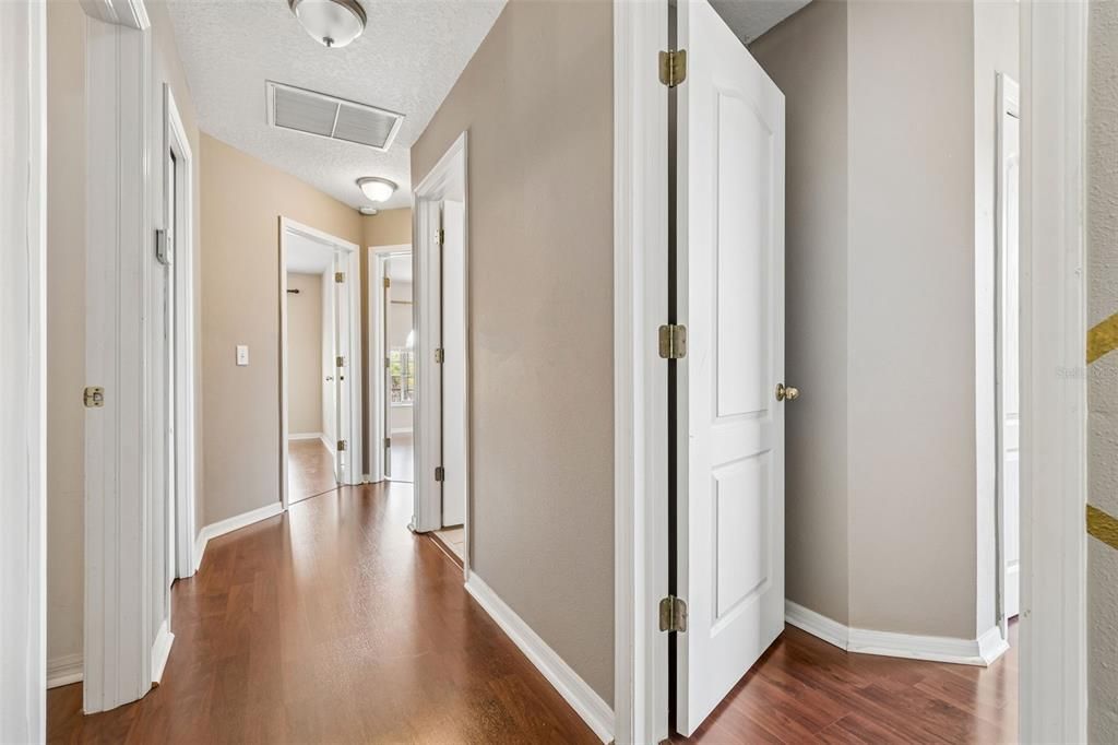 For Sale: $450,000 (4 beds, 2 baths, 2551 Square Feet)
