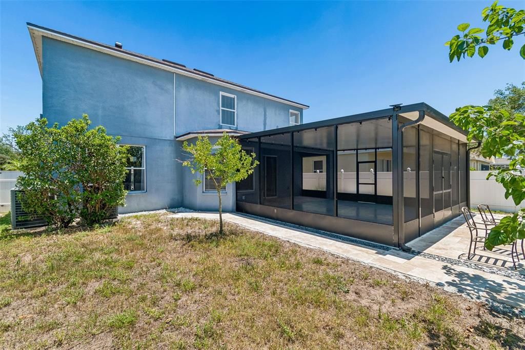 For Sale: $450,000 (4 beds, 2 baths, 2551 Square Feet)