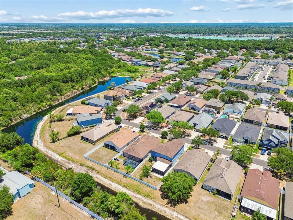 For Sale: $450,000 (4 beds, 2 baths, 2551 Square Feet)