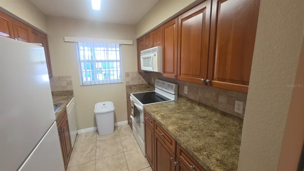 En Venta: $185,000 (2 camas, 2 baños, 1058 Pies cuadrados)