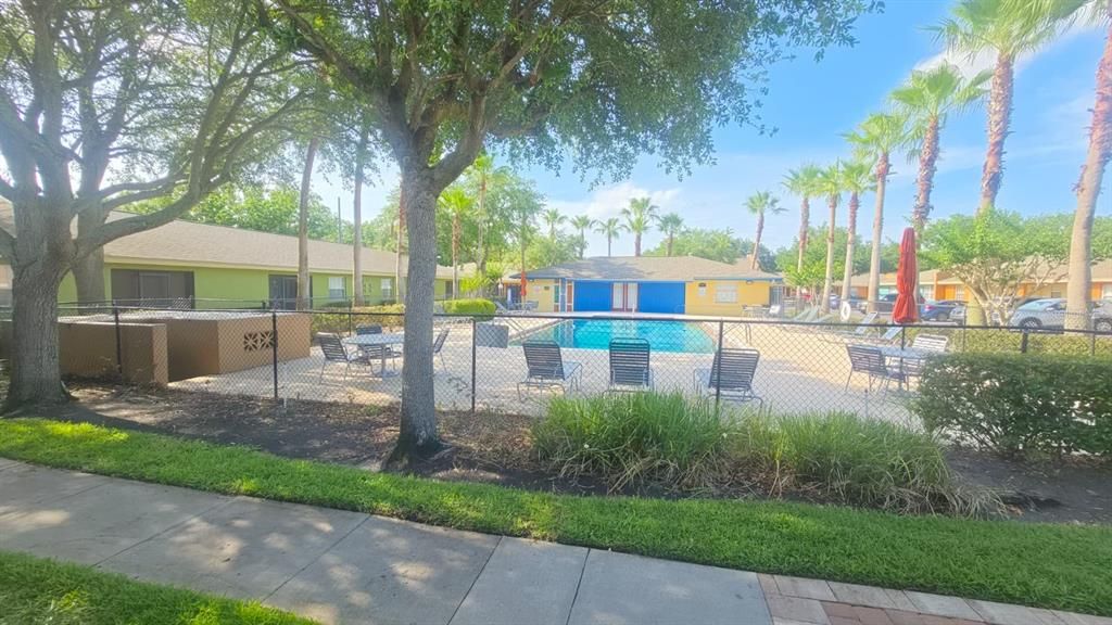 En Venta: $185,000 (2 camas, 2 baños, 1058 Pies cuadrados)