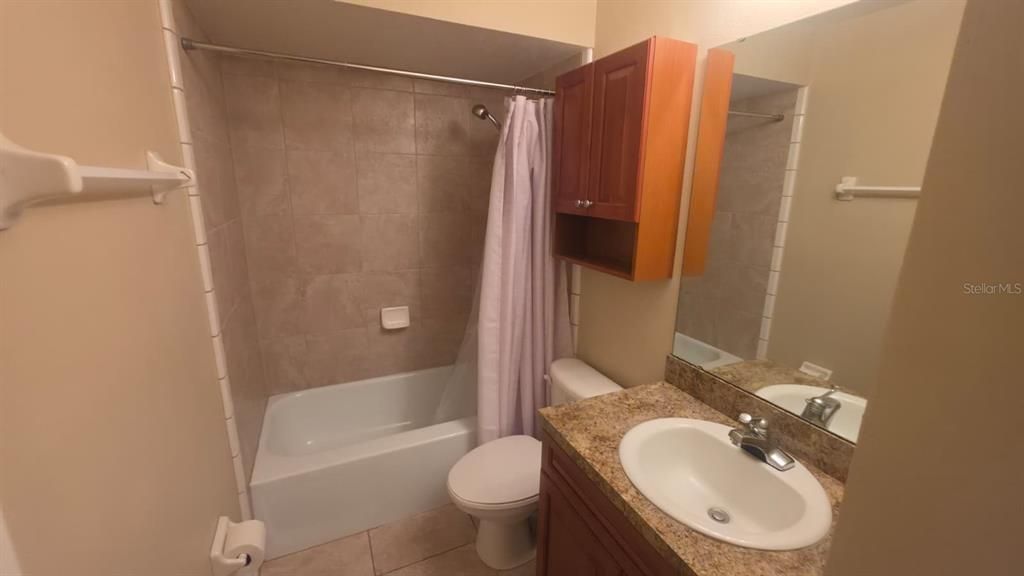 En Venta: $185,000 (2 camas, 2 baños, 1058 Pies cuadrados)