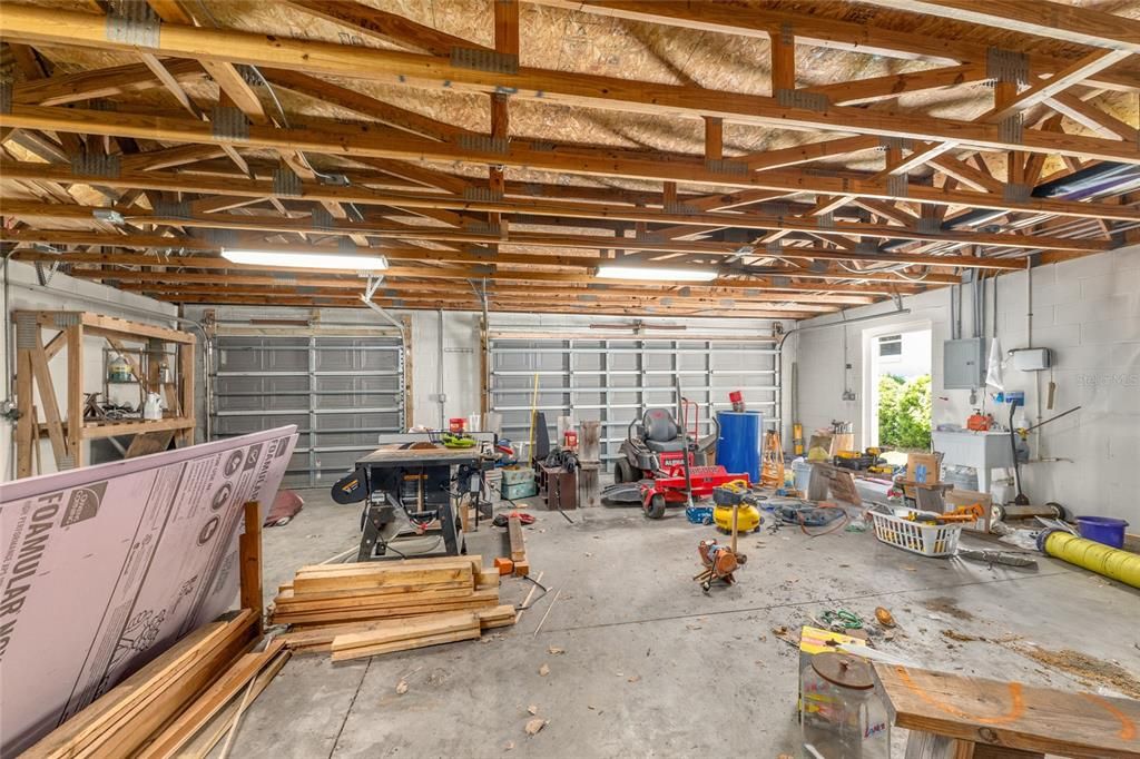 For Sale: $474,750 (3 beds, 2 baths, 2188 Square Feet)