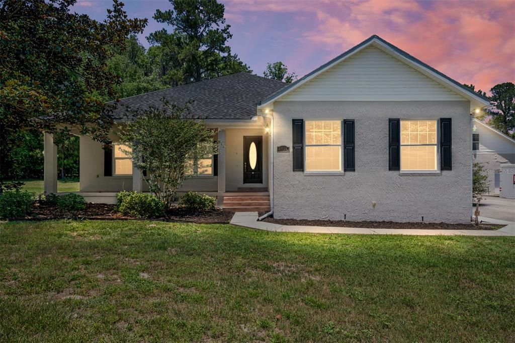 For Sale: $474,750 (3 beds, 2 baths, 2188 Square Feet)