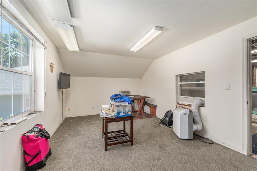 For Sale: $474,750 (3 beds, 2 baths, 2188 Square Feet)