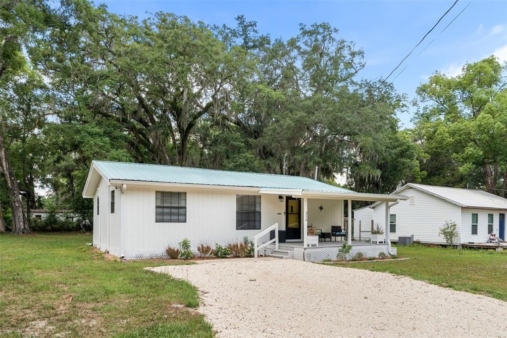 Activo con contrato: $175,000 (2 camas, 1 baños, 864 Pies cuadrados)