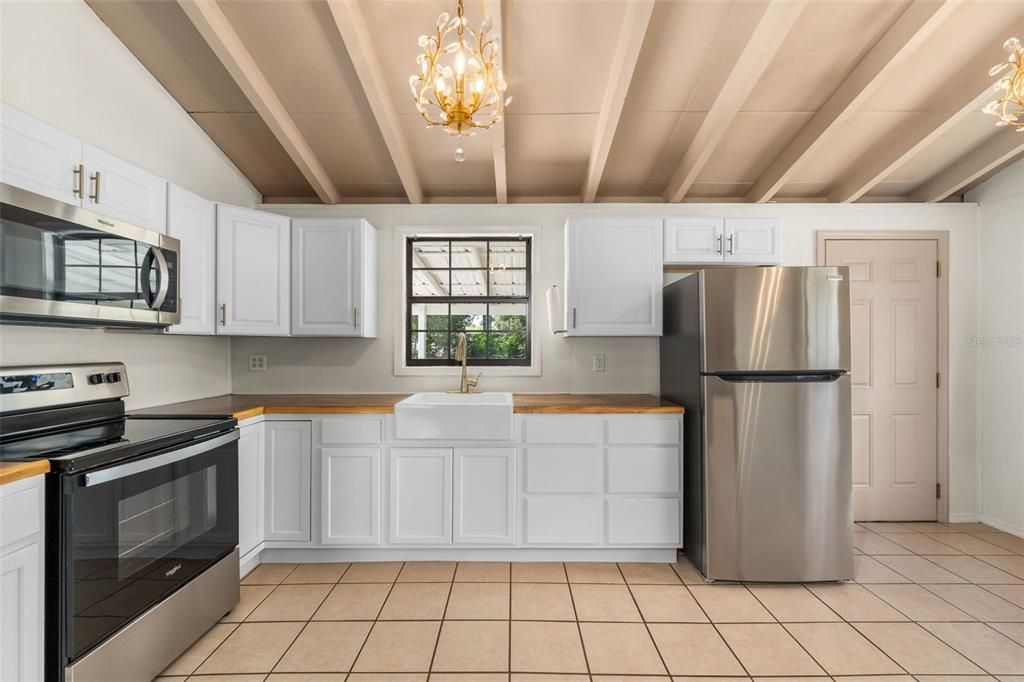 Activo con contrato: $175,000 (2 camas, 1 baños, 864 Pies cuadrados)
