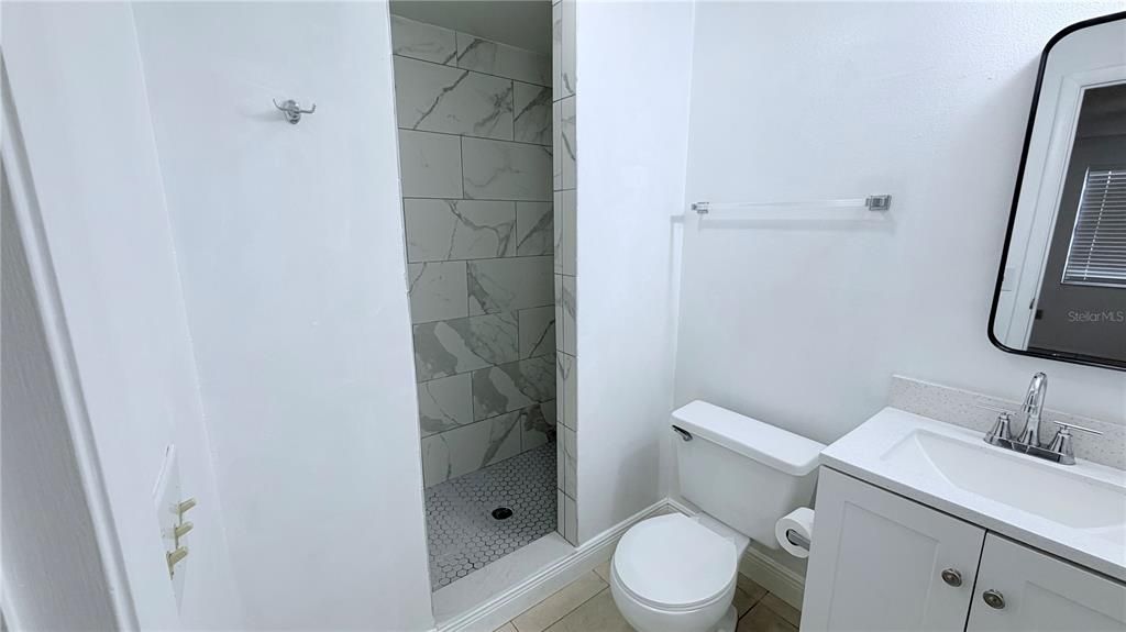 En Venta: $155,000 (2 camas, 2 baños, 915 Pies cuadrados)