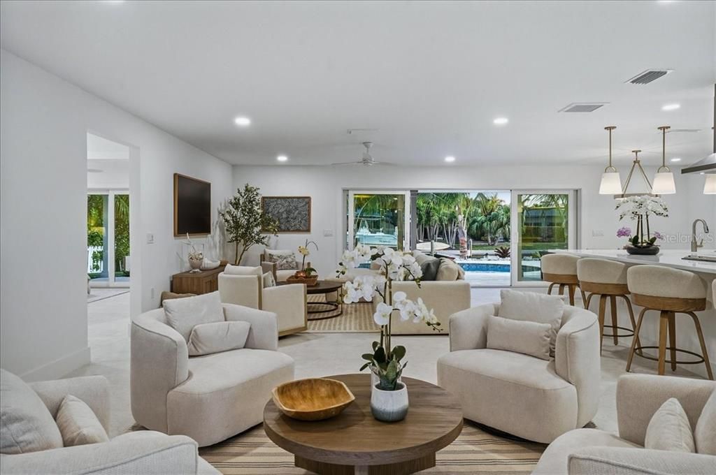 For Sale: $2,750,000 (4 beds, 3 baths, 2211 Square Feet)