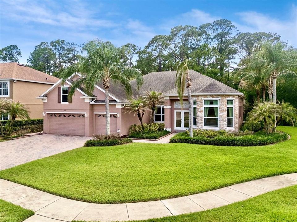 En Venta: $949,800 (5 camas, 3 baños, 3151 Pies cuadrados)