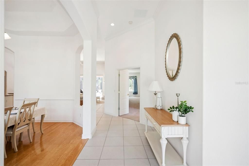 En Venta: $949,800 (5 camas, 3 baños, 3151 Pies cuadrados)