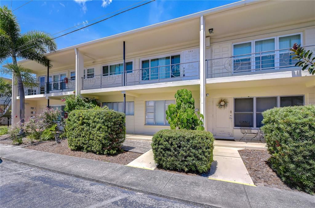 En Venta: $100,000 (2 camas, 1 baños, 875 Pies cuadrados)