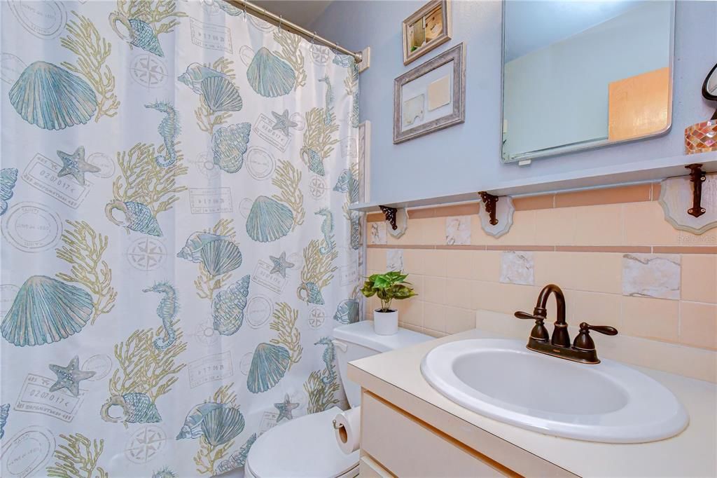 En Venta: $100,000 (2 camas, 1 baños, 875 Pies cuadrados)