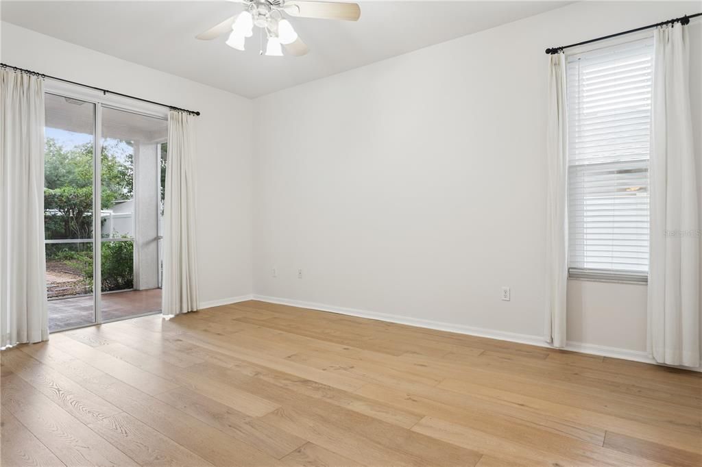 Activo con contrato: $419,900 (4 camas, 3 baños, 2255 Pies cuadrados)