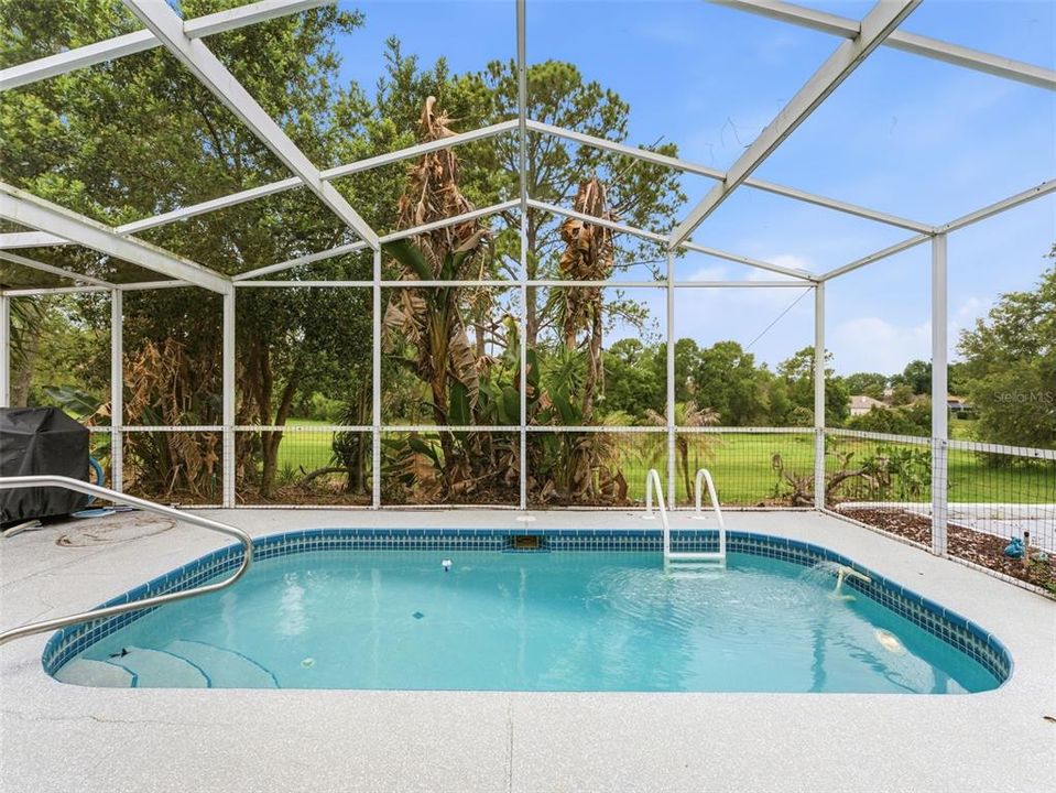 For Sale: $259,900 (2 beds, 2 baths, 1548 Square Feet)