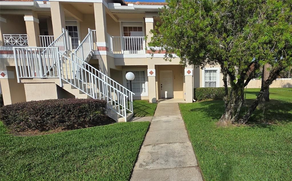 For Sale: $230,000 (3 beds, 2 baths, 1162 Square Feet)