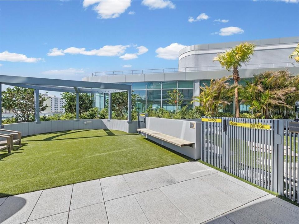 For Sale: $1,195,000 (2 beds, 2 baths, 1348 Square Feet)