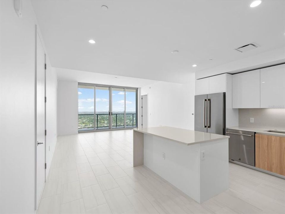 For Sale: $1,195,000 (2 beds, 2 baths, 1348 Square Feet)