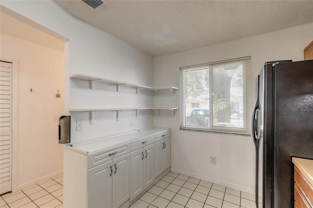 En Venta: $195,000 (2 camas, 2 baños, 1328 Pies cuadrados)