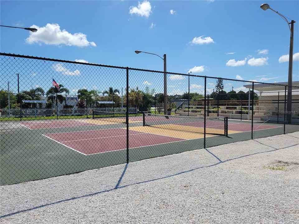 待售: $69,900 (0.08 acres)