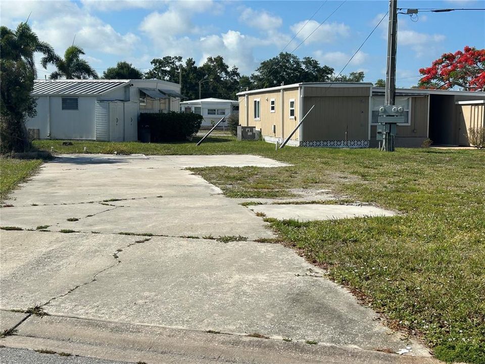 待售: $69,900 (0.08 acres)