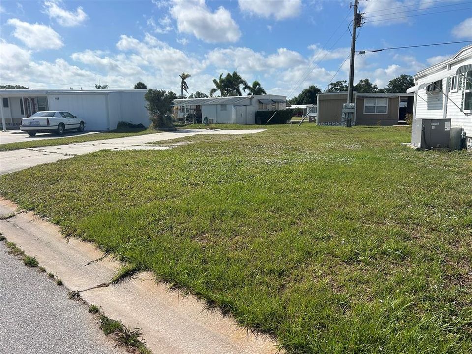 待售: $69,900 (0.08 acres)