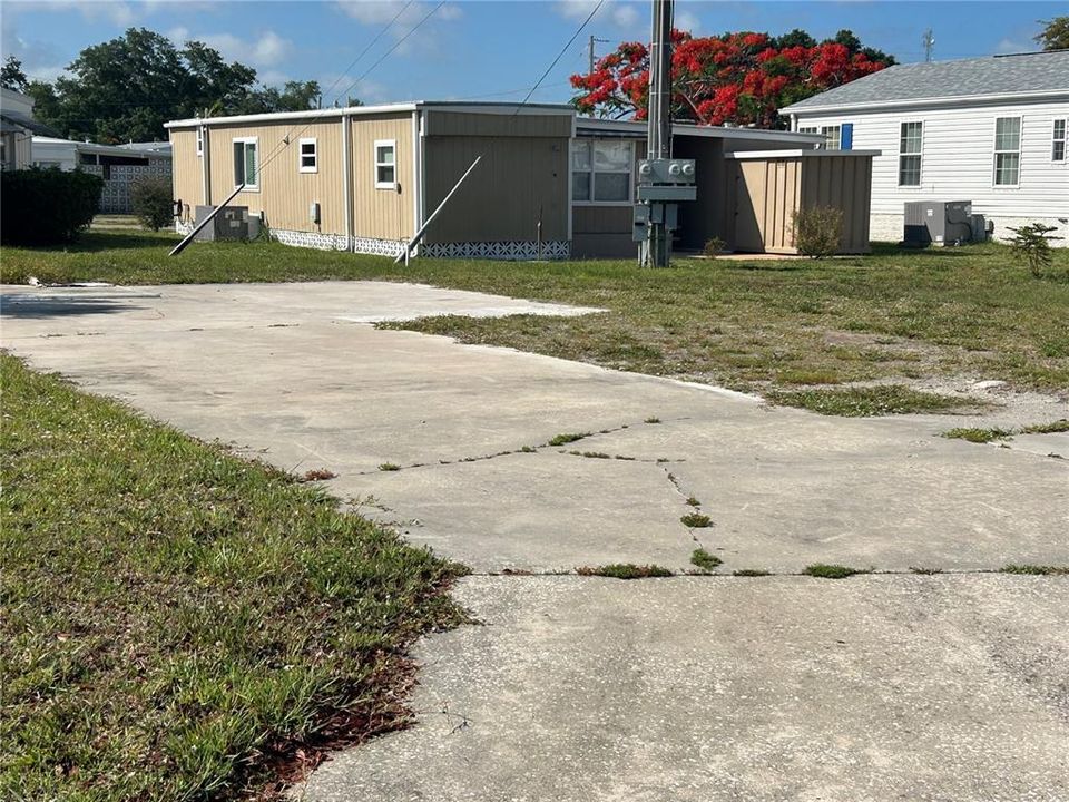 待售: $69,900 (0.08 acres)
