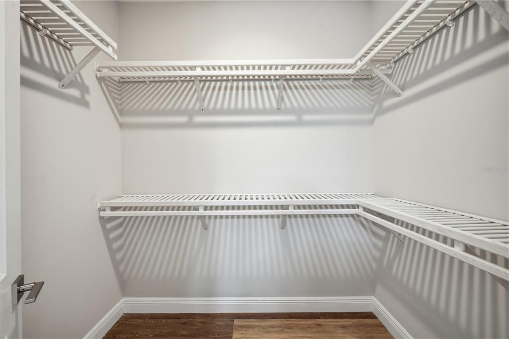 For Rent: $5,950 (3 beds, 3 baths, 2706 Square Feet)