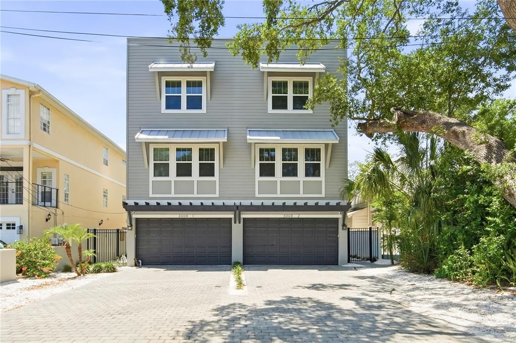 For Rent: $5,950 (3 beds, 3 baths, 2706 Square Feet)