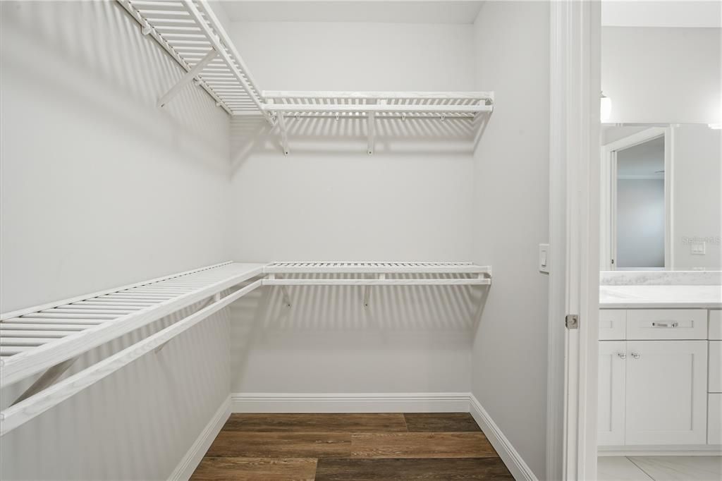 For Rent: $5,950 (3 beds, 3 baths, 2706 Square Feet)