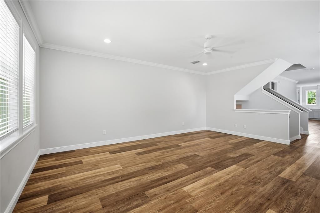 For Rent: $5,950 (3 beds, 3 baths, 2706 Square Feet)