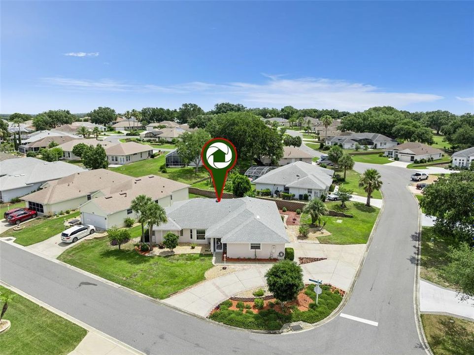 For Sale: $375,000 (3 beds, 2 baths, 2221 Square Feet)