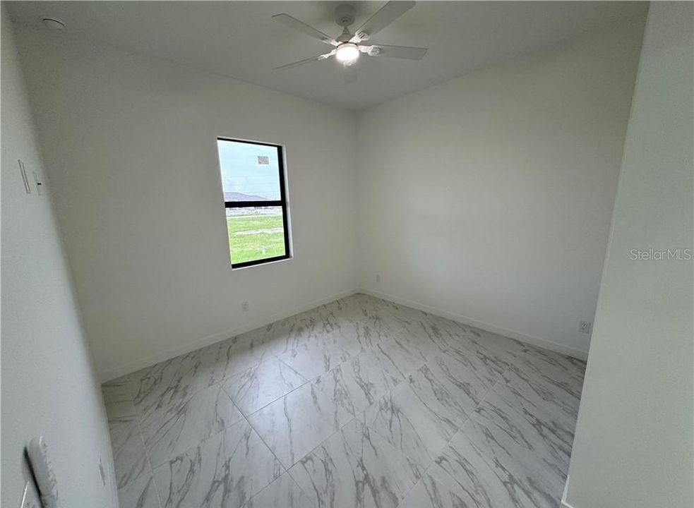 En Venta: $420,000 (4 camas, 3 baños, 1904 Pies cuadrados)
