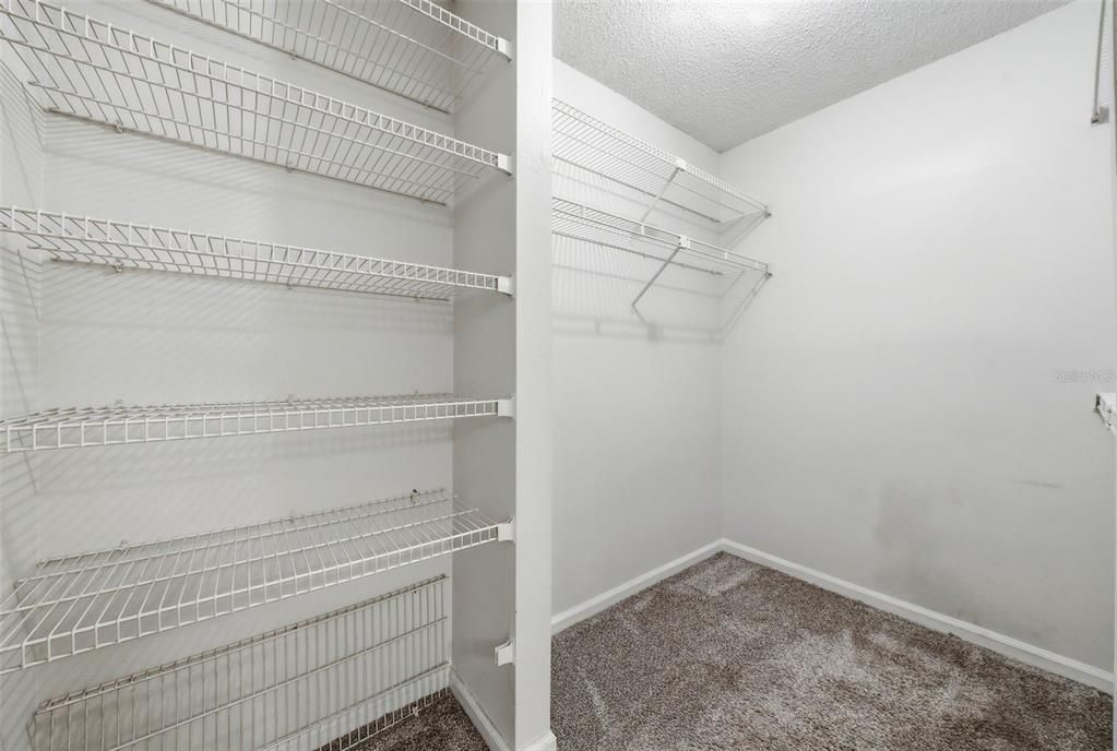 В аренду: $1,225 (1 спален, 1 ванн, 665 Квадратных фут)