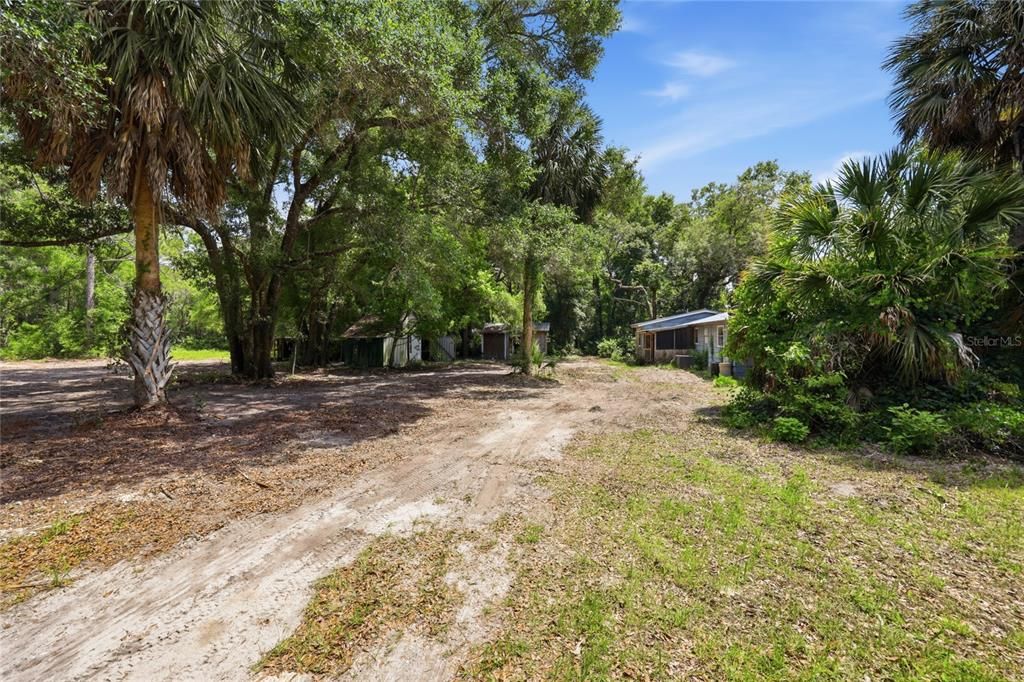 For Sale: $139,900 (3 beds, 2 baths, 1152 Square Feet)