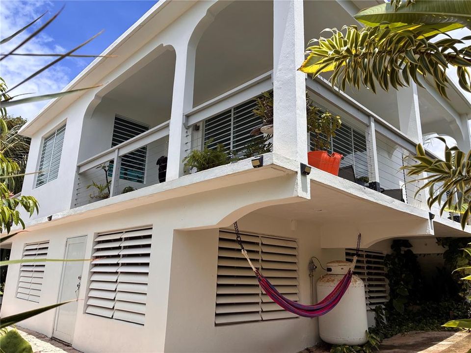 En Venta: $425,000 (3 camas, 1 baños, 1200 Pies cuadrados)