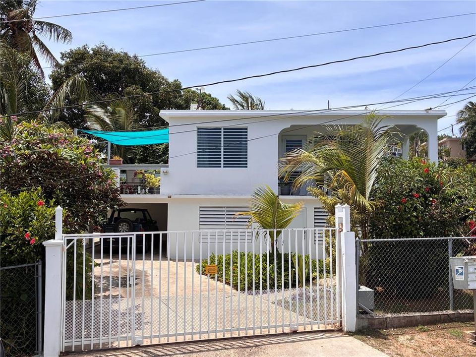 En Venta: $425,000 (3 camas, 1 baños, 1200 Pies cuadrados)