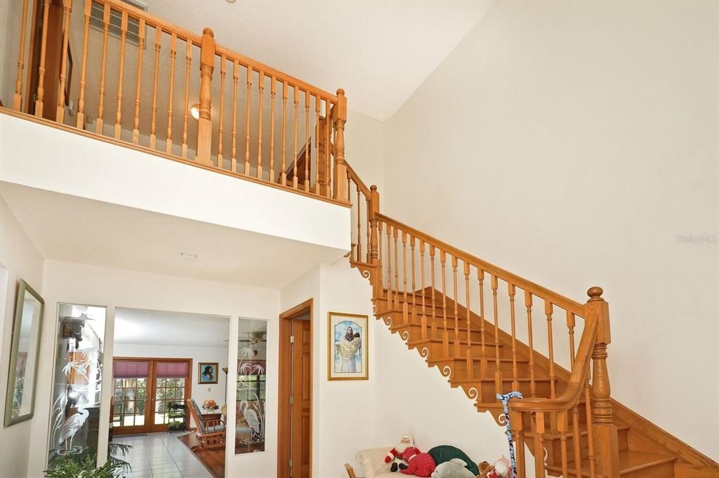 For Sale: $975,000 (4 beds, 3 baths, 3076 Square Feet)