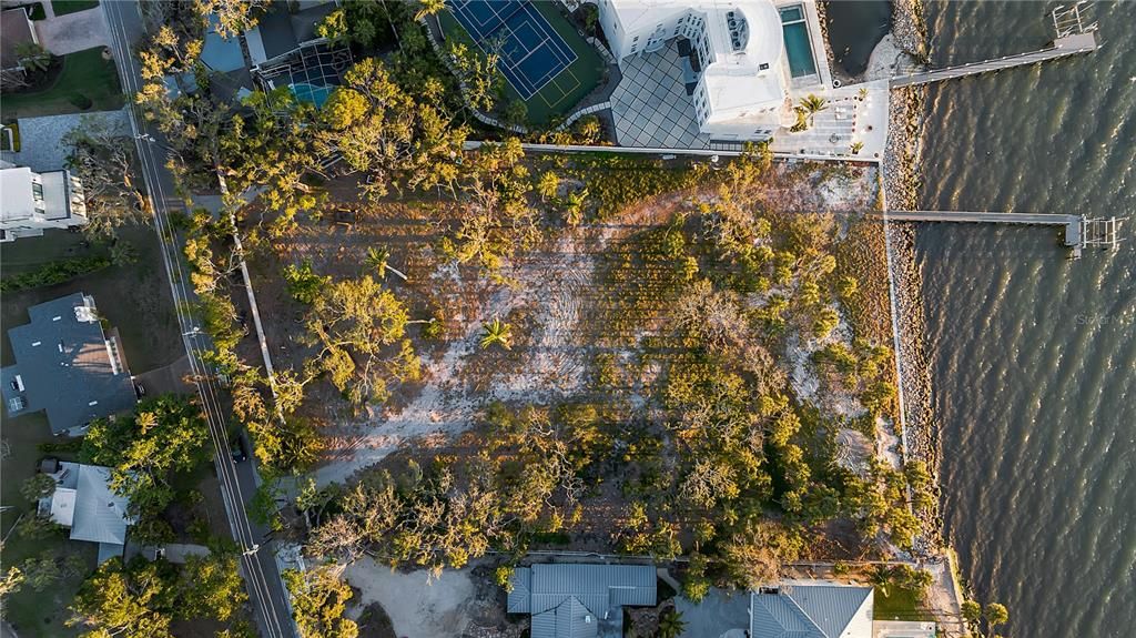 For Sale: $11,000,000 (1.69 acres)