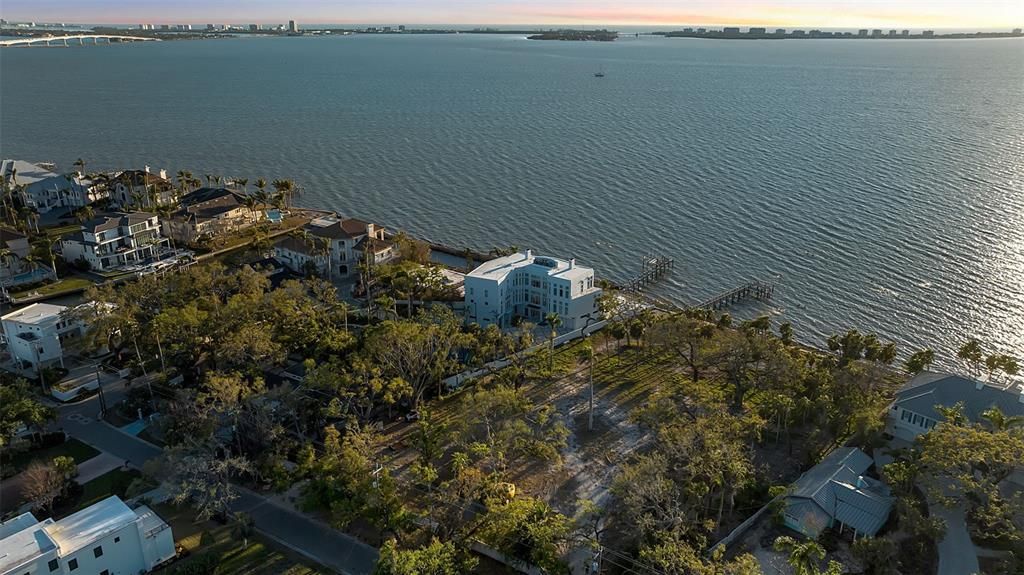 For Sale: $11,000,000 (1.69 acres)
