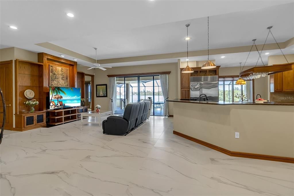 For Sale: $5,495,000 (3 beds, 2 baths, 2960 Square Feet)