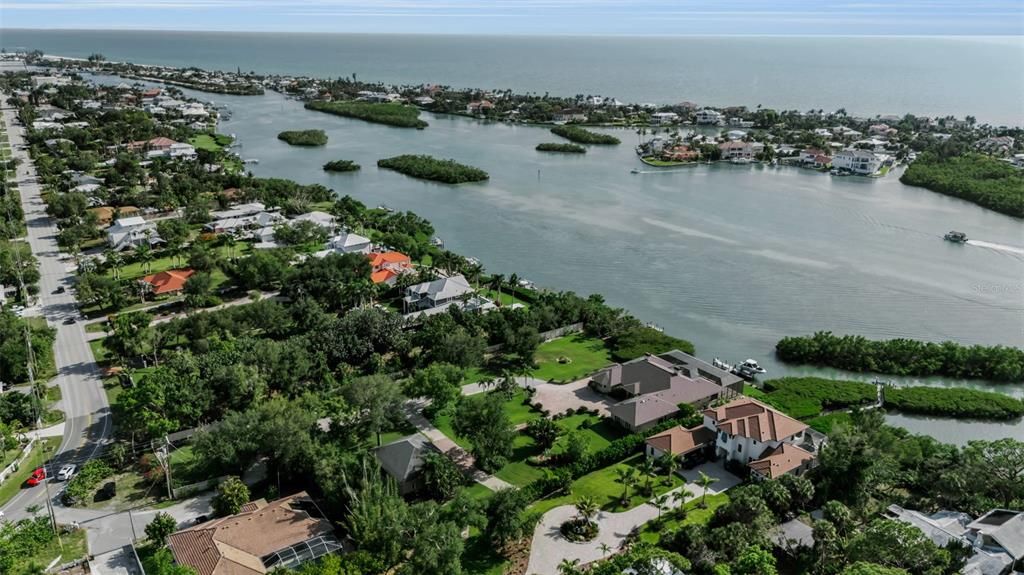 На продажу: $5,495,000 (3 спален, 2 ванн, 2960 Квадратных фут)