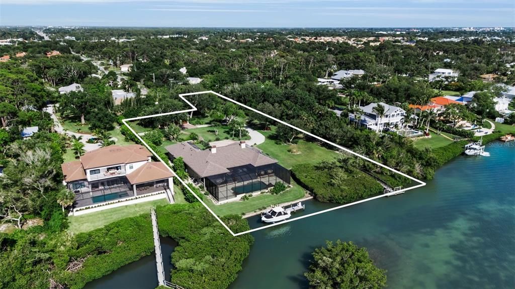 На продажу: $5,495,000 (3 спален, 2 ванн, 2960 Квадратных фут)